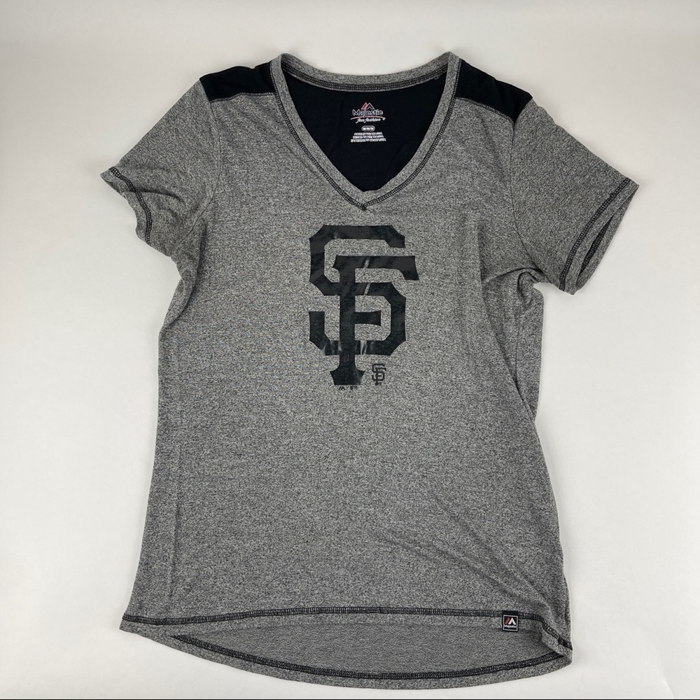 Majestic Fan Fashion Tshirt Womens Medium Gray Black Short Sleeve Vneck